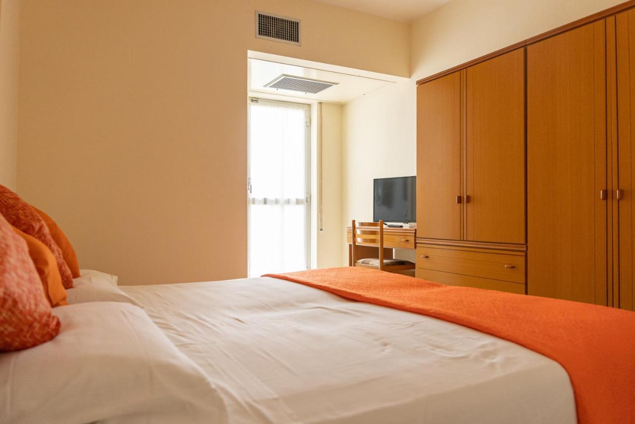 Hotel La Fonte A 300M Uscita A14 Pescara Nord Citta Sant'Angelo Luaran gambar